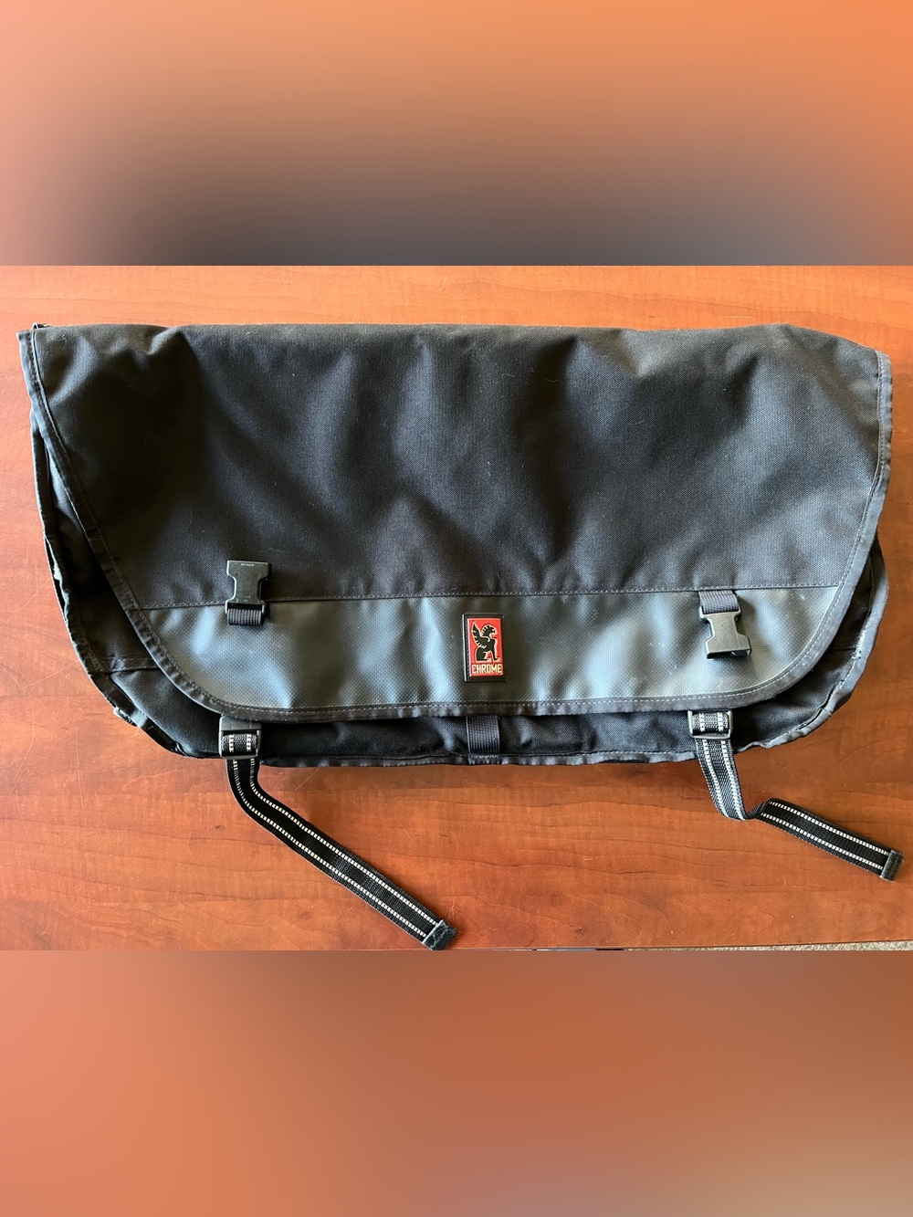 Chrome Industries Metropolis Messenger Bag - 40L